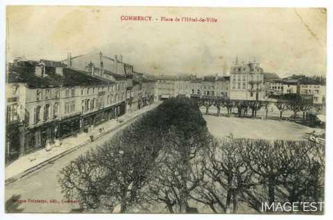 Place de l'Hôtel de Ville (Commercy)